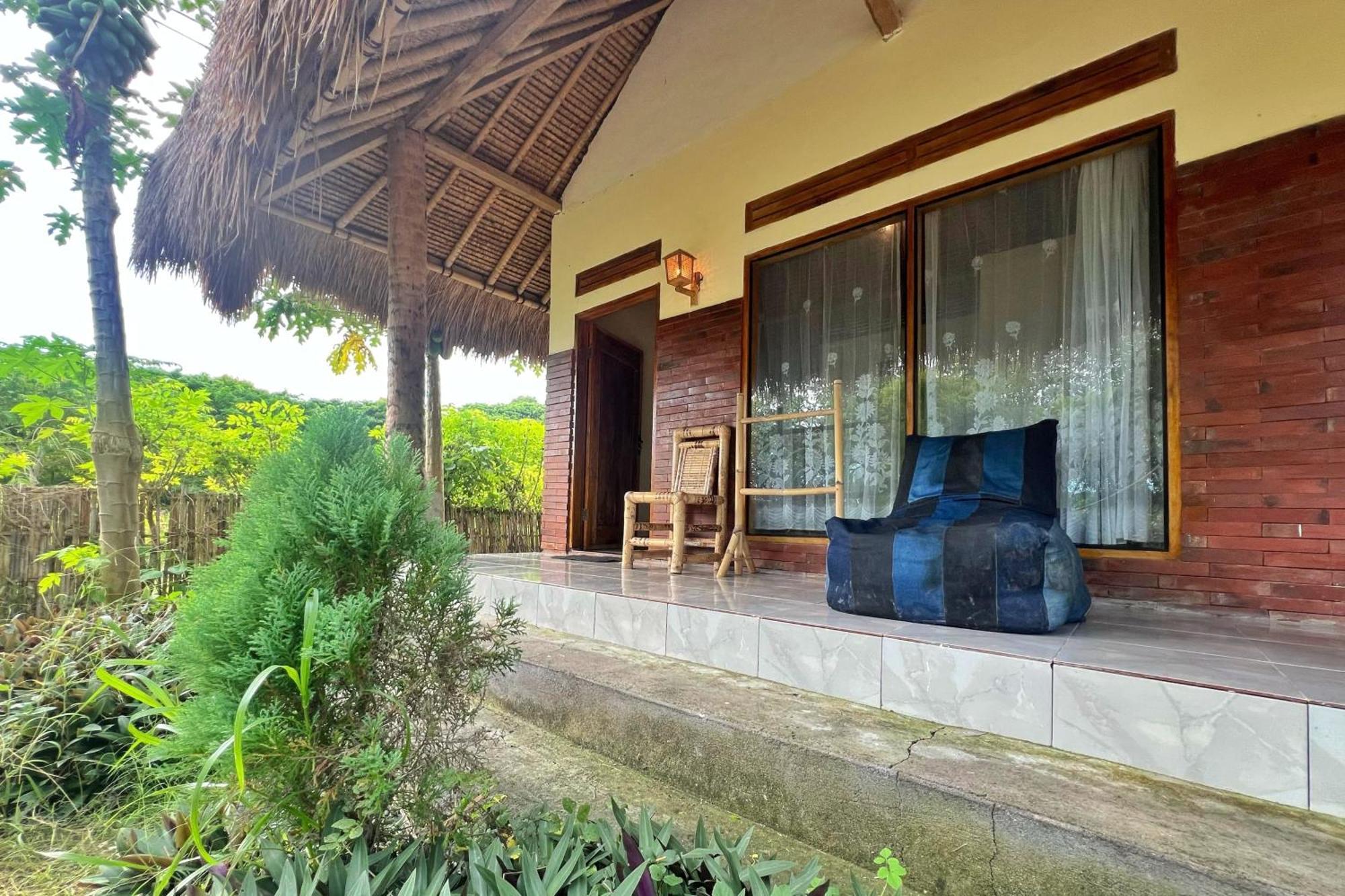 Готель Melody Surf - Ekas Lombok Екстер'єр фото